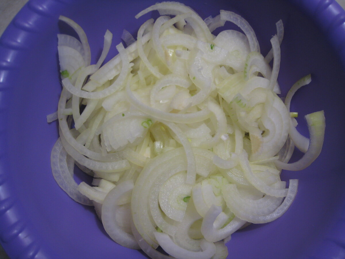 Самый простой рецепт приготовления салата "Мясо по-русски". Пошагово с фото.