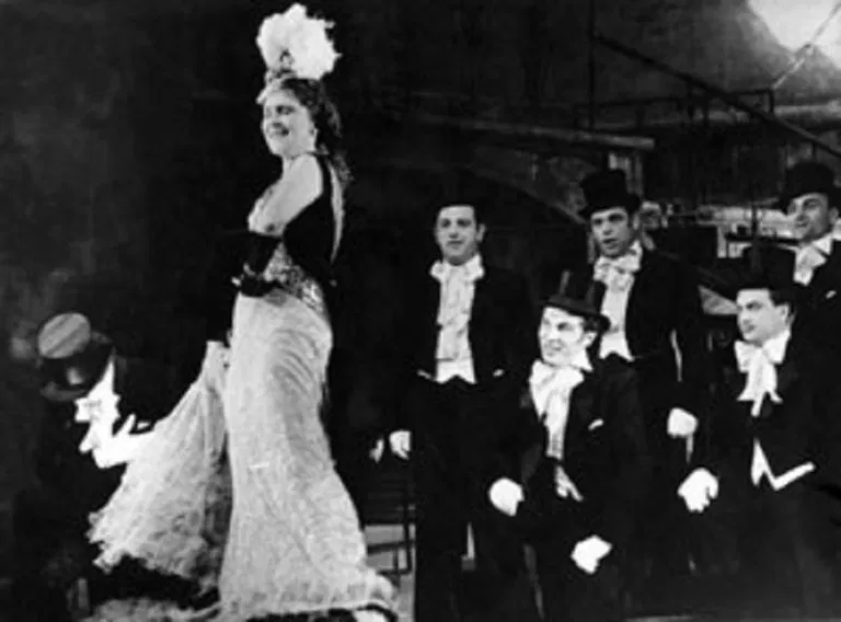 Спектакль Московской оперетты 1930-е годы