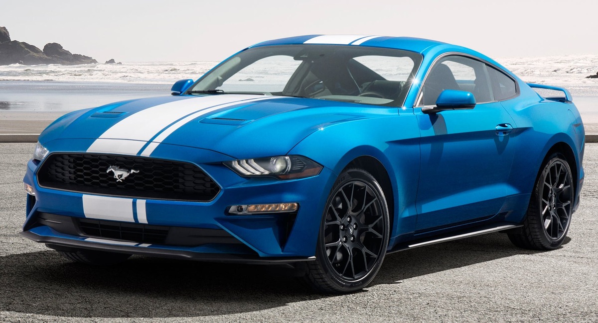 Ford Mustang 2019 года
