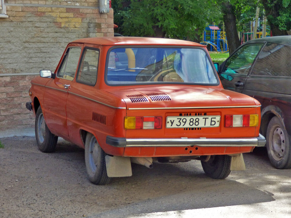 Чем отличаются друг от друга Советские автомобили Запорожец ЗАЗ 968А и ЗАЗ  968М | Техника времен СССР | Дзен