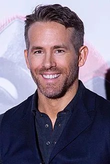 ИнформацияРайан Рейнольдсангл. Ryan Reynolds
Рейнольдс в 2018 году.Имя при рожденииРайан Родни РейнольдсДата рождения23 октября 1976[1][2](43 года)Место рождения