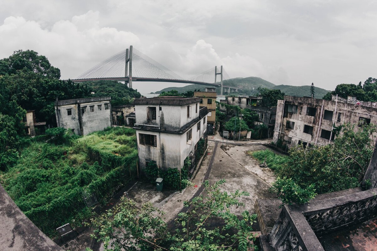 Китайская деревня хутуван. Китайские заброшки. Заброшенная рыбацкая деревня хутуван. Китайские заброшки. Остров шэншань рыбацкая деревня.