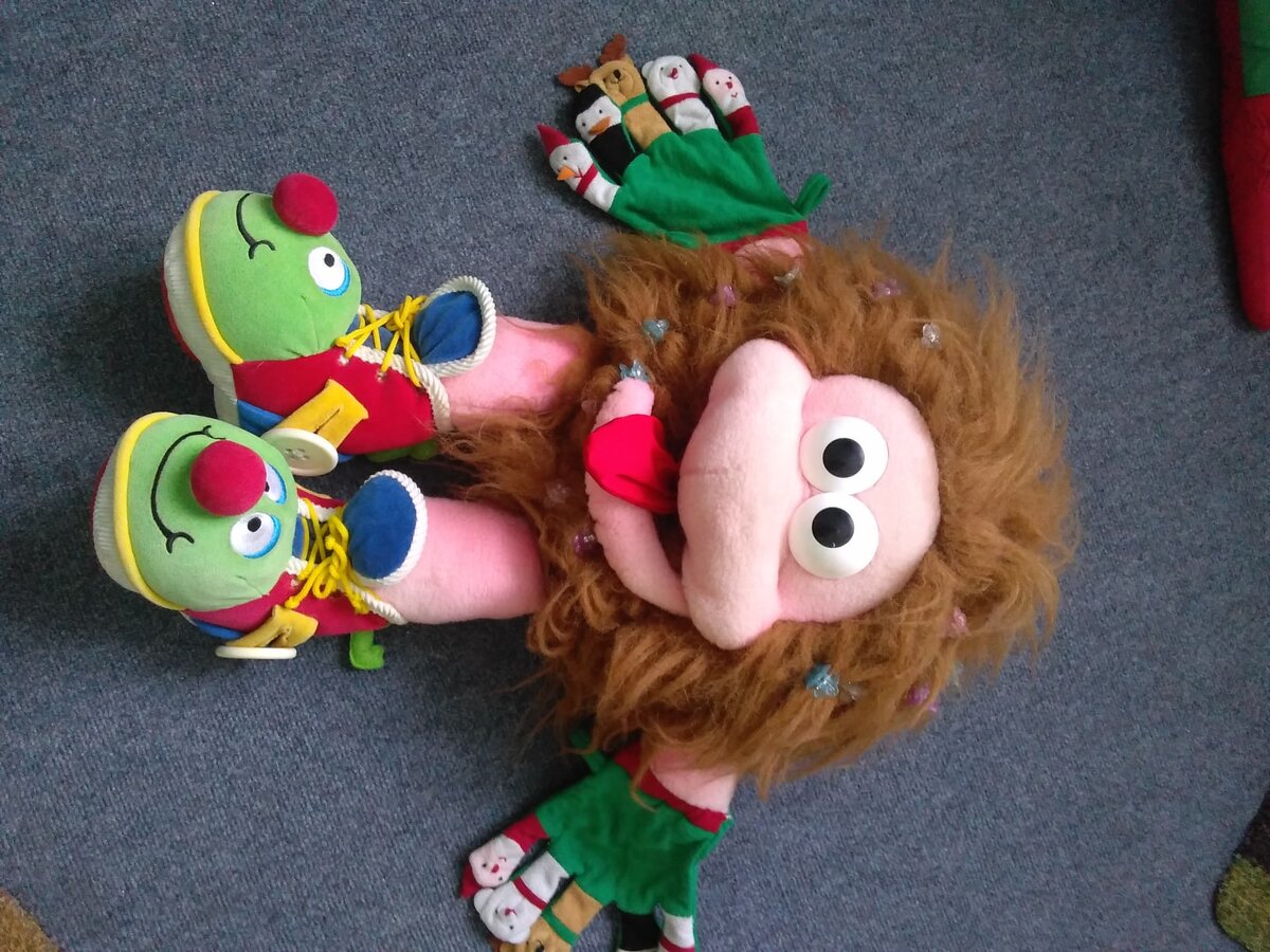 Мелкая моторику, артикуляционная гимнастика, речь в общем 