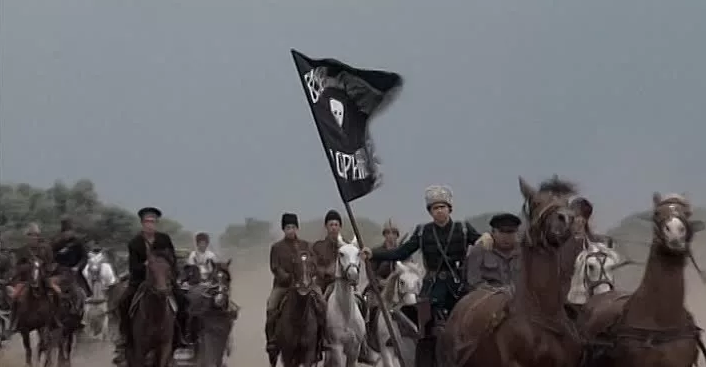 Кадр их сериала "Девять жизней Нестора Махно".