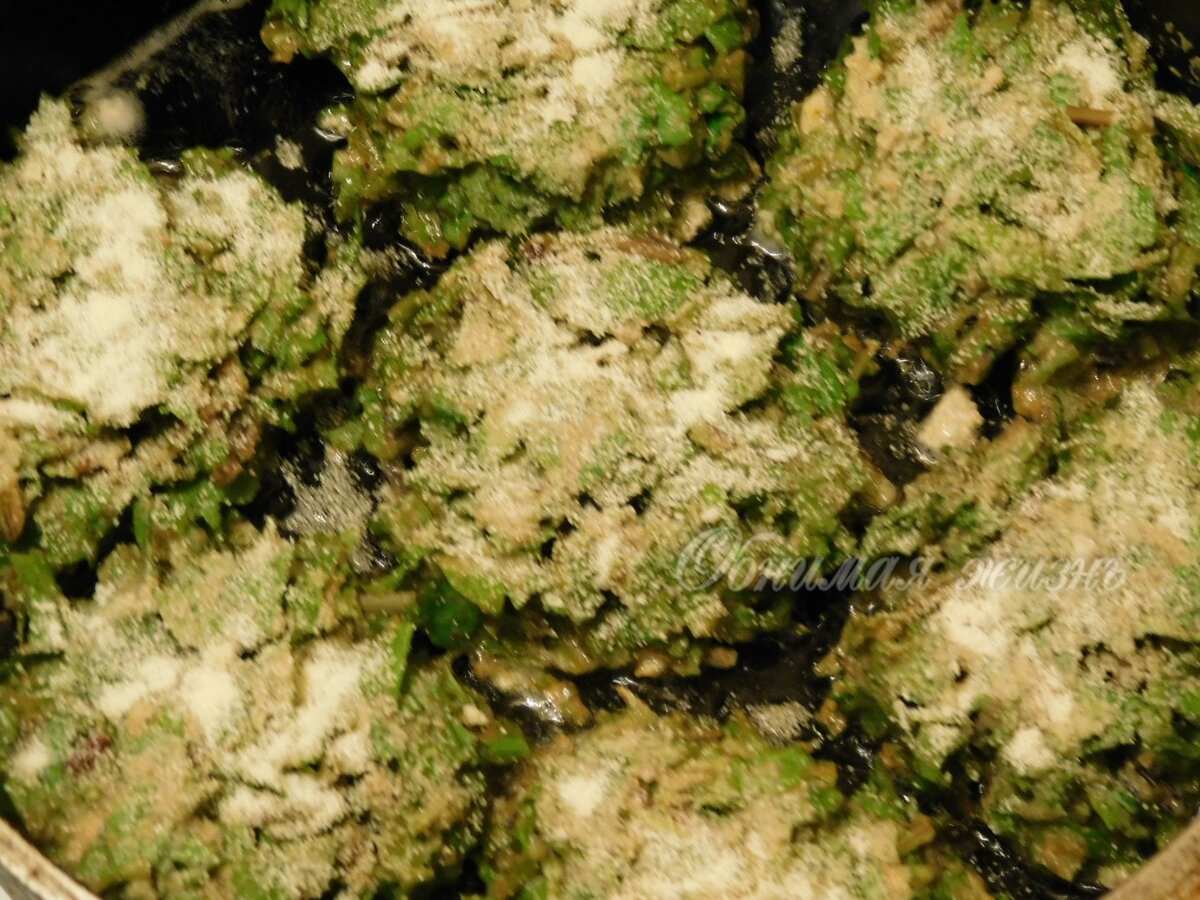 Котлеты из сныти в панировке из манной крупы