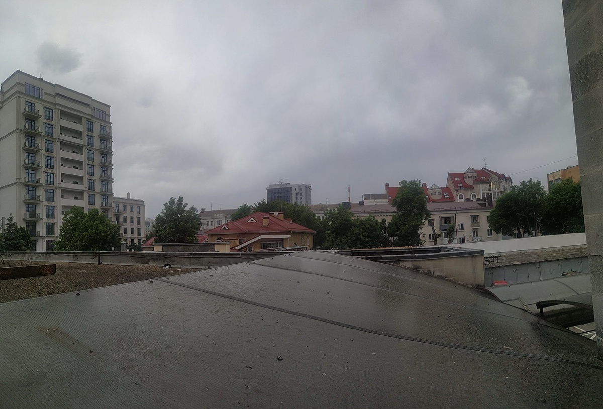 Две недели в обсерваторе, на улицу вообще не выпускали