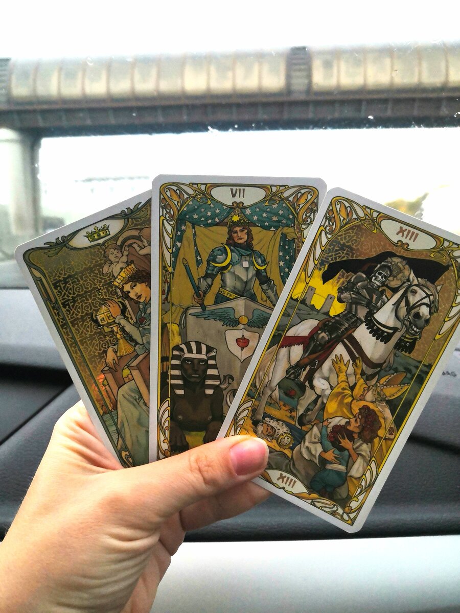 Фото автора, golden art nouveau tarot
