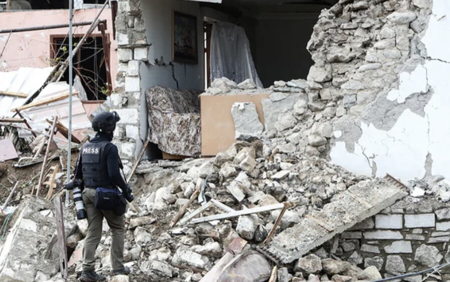 
Обострение военного конфликта между Арменией и Азербайджаном. 