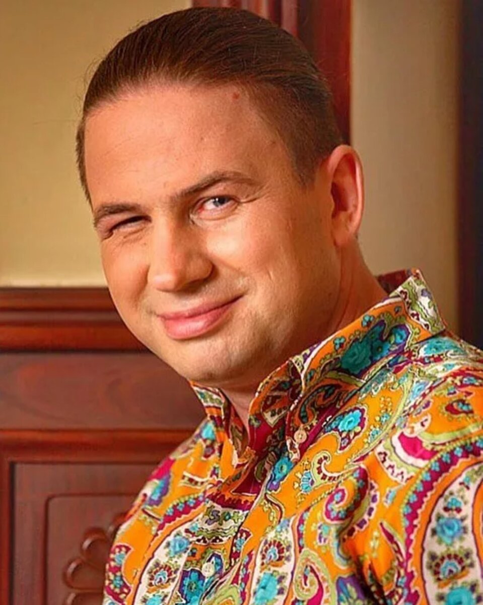 Геннадий Бачинский, радиоведущий, Умер: 12 января 2008 г.
