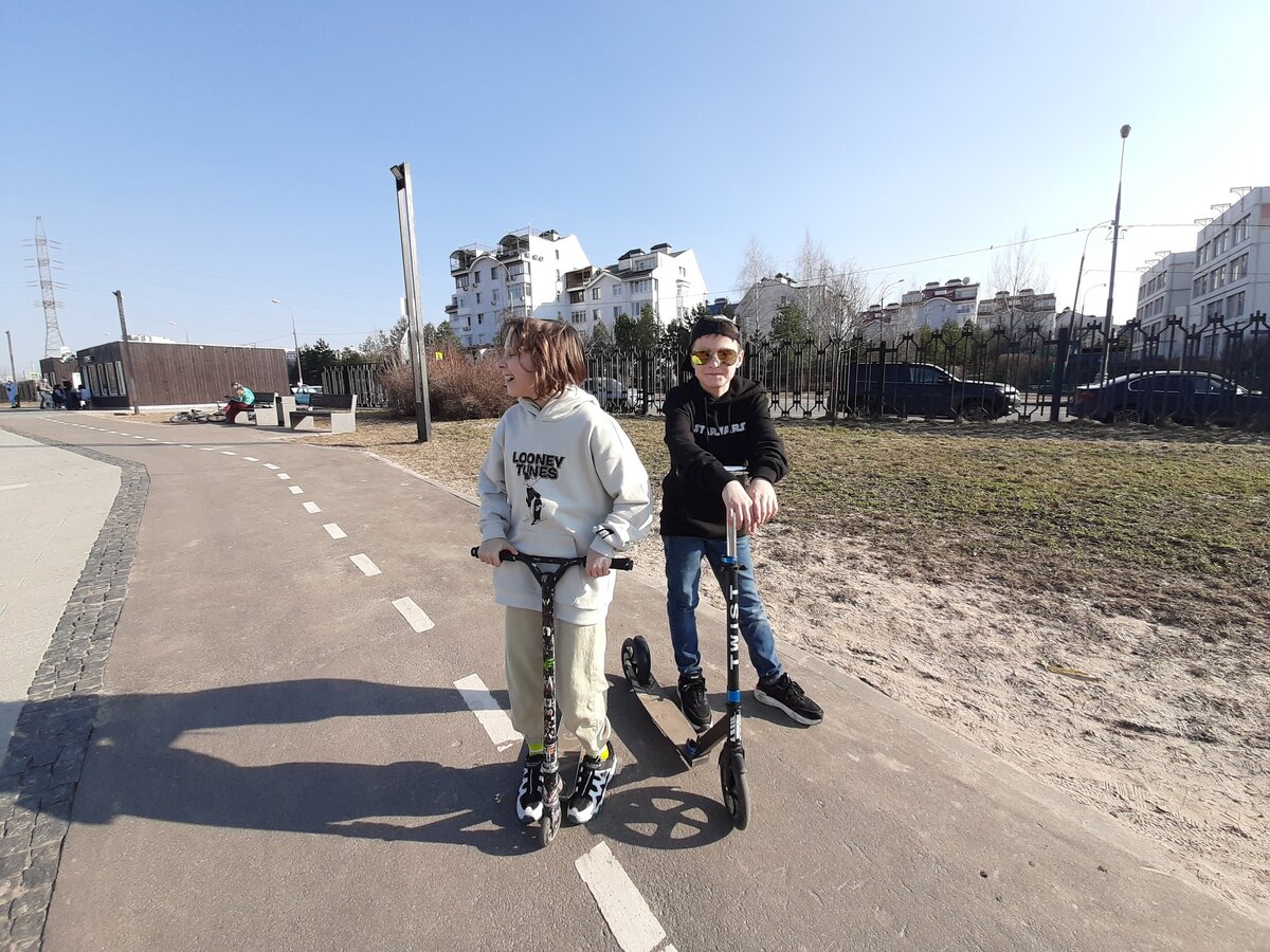 Саша + Варя +? = ДРУЖБА