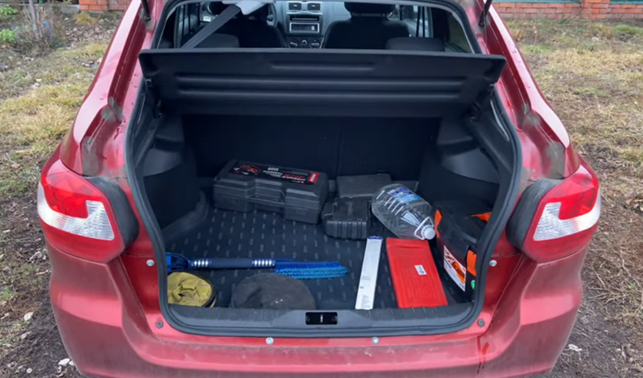 Моя Лада Гранта. Как воет коробка, сколько расходует бензина, состояние кузова