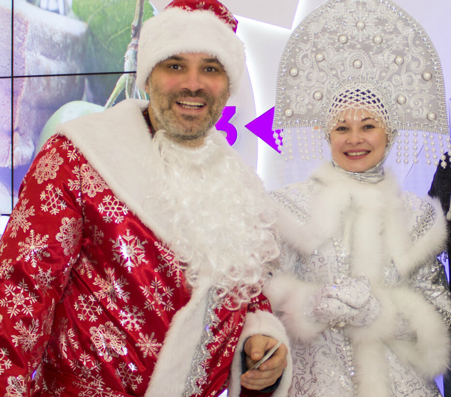 С наступающим! Всем любви и счастья! 