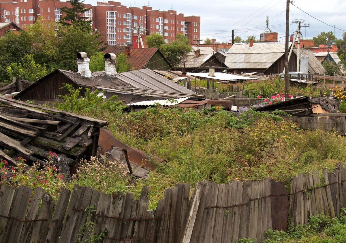 Город наступает на деревню. Фото: Алена Гиль, Иркутск