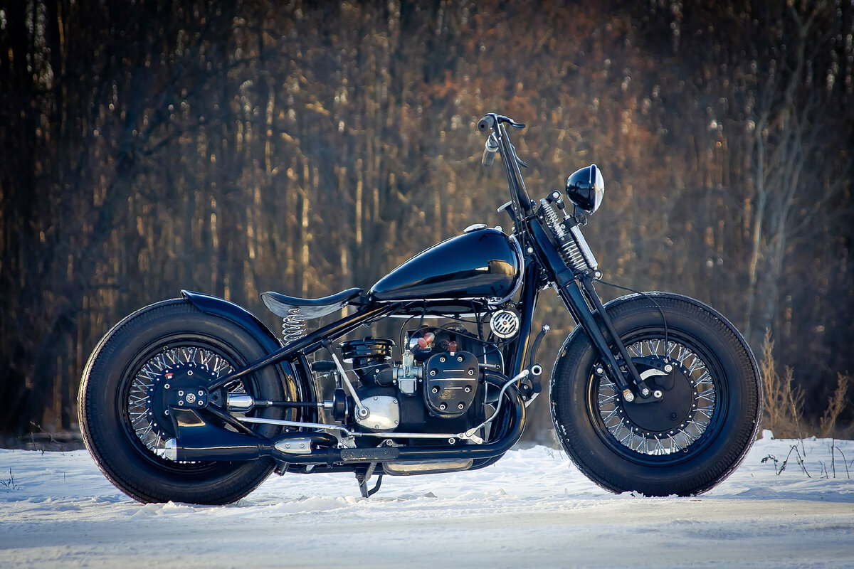 Bobber мотоцикл Урал