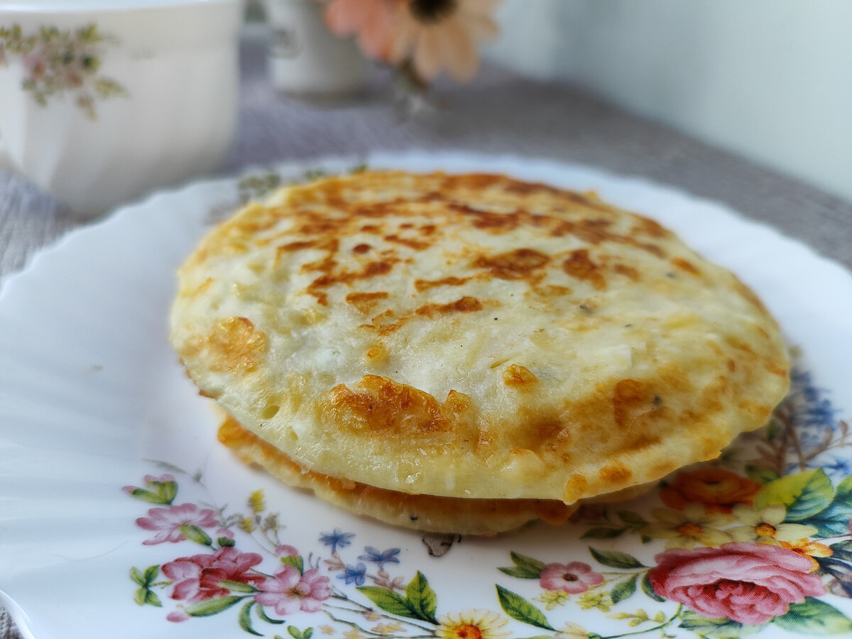 Творожно-сырные лепешки | Готовим вкусно дома/ Кулинария/ Рецепты | Дзен