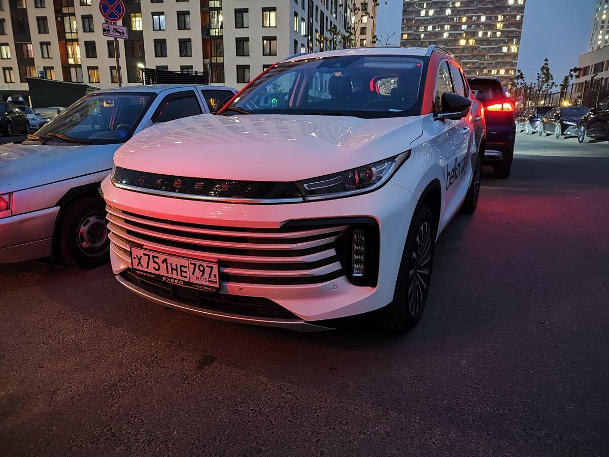 Exeed XL крыша