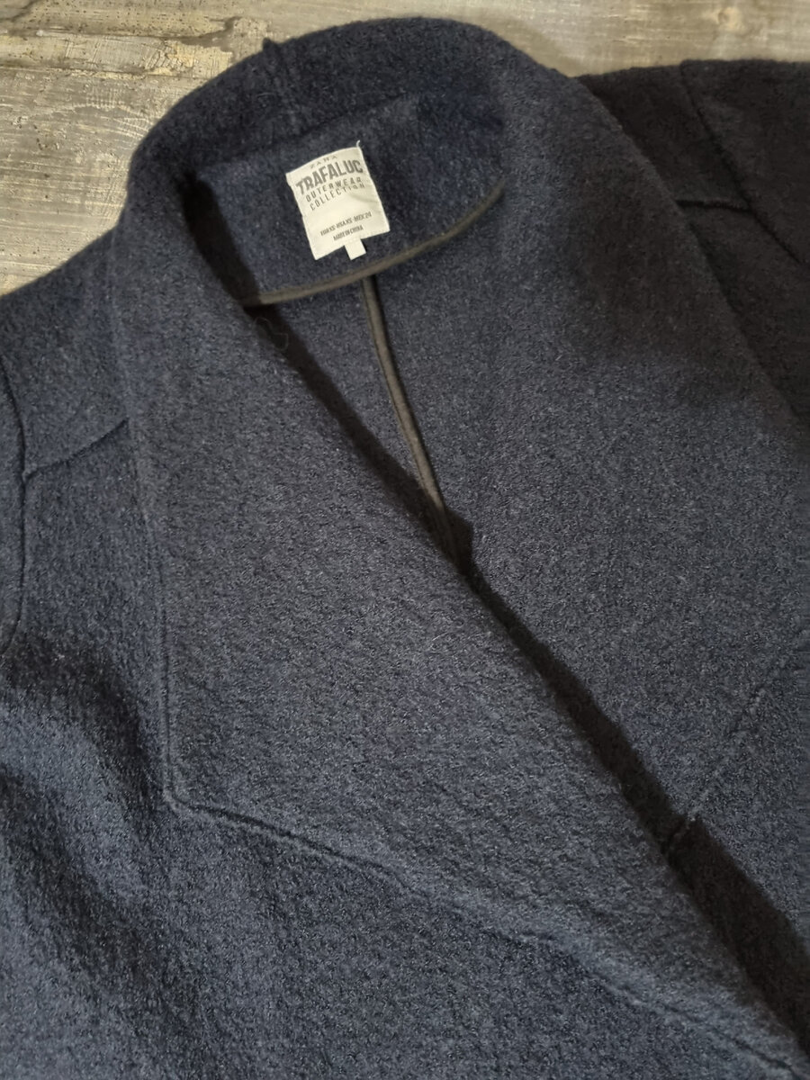 50% шерсть, 50%вискоза.