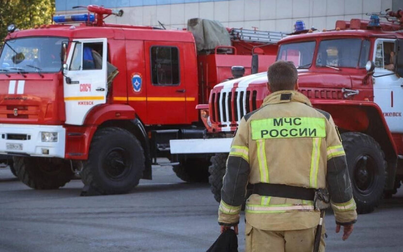   В Удмуртии в пожаре уничтожена часть хозяйства