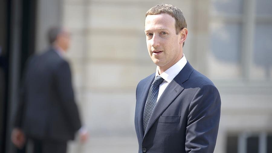 Глава советов директоров: Марк Цукерберг