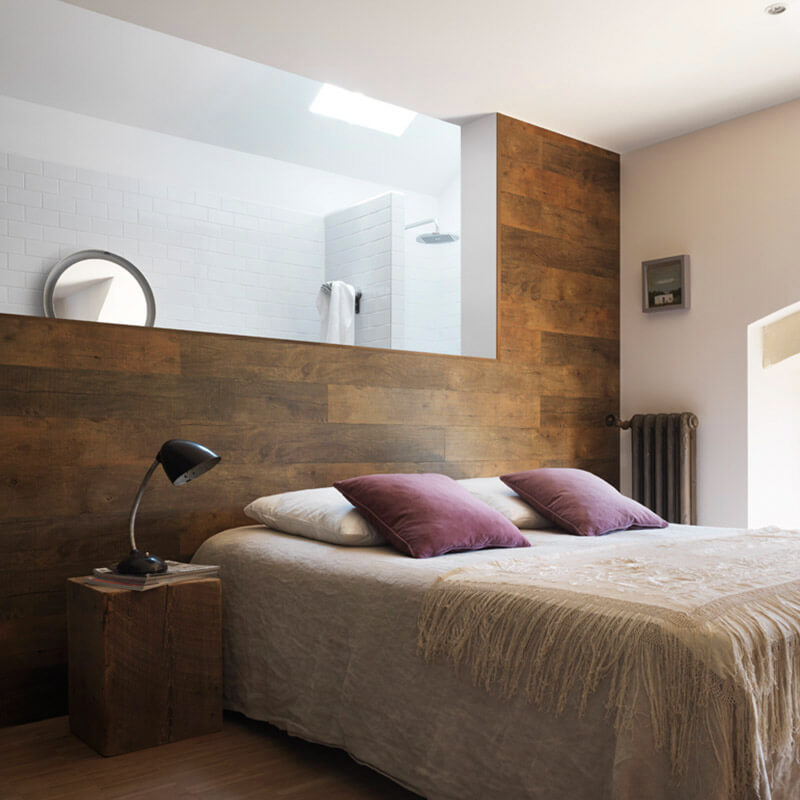 
Редкий пример приличной имитации дерева панелями ПВХ