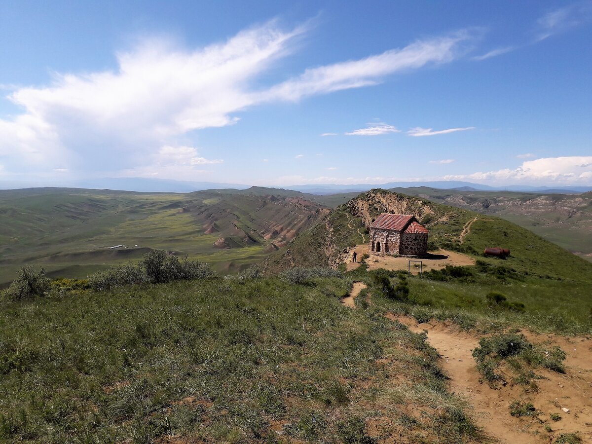 Гареджийский хребет.                                                                                             photo Natasha Mazurina 
