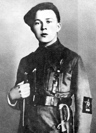 А. Гайдар - командир полка