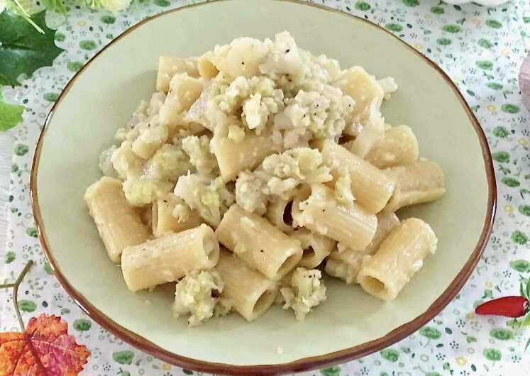 Pasta con cavolo 