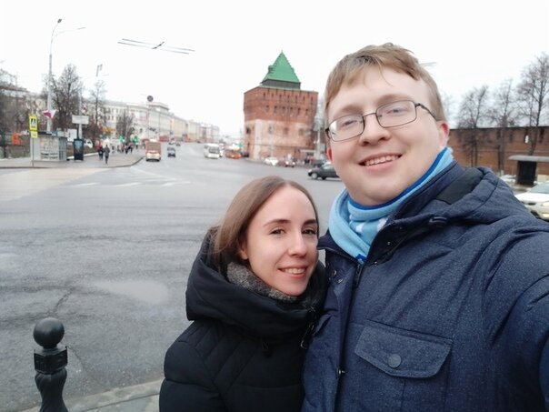 На площади Минина и Пожарского у Нижегородского кремля