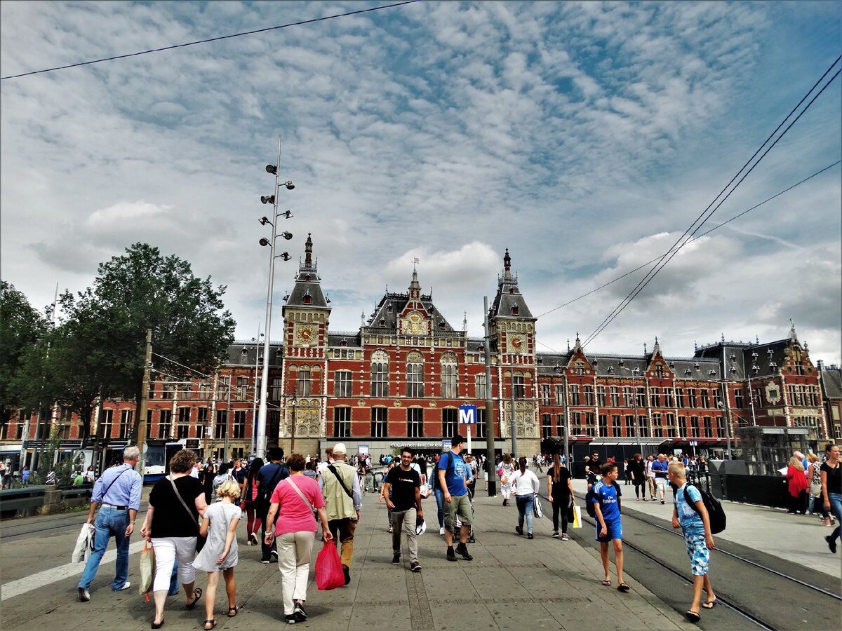 Большой гид по центру Амстердама — как добраться, отели, транспорт, что посмотреть