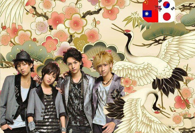 Слева направо: Фудзигая Тайсуке, Такимото Миори, Тамамори Юта, Яотоме Хикару