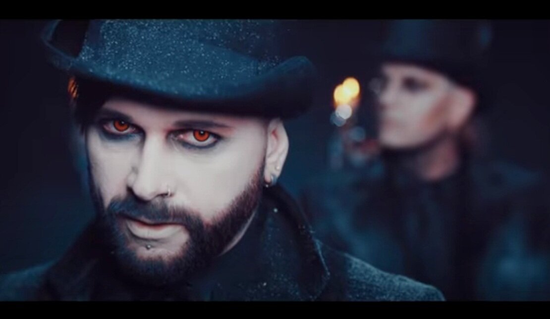 Кадр из видео "Kälter Als Der Tod"