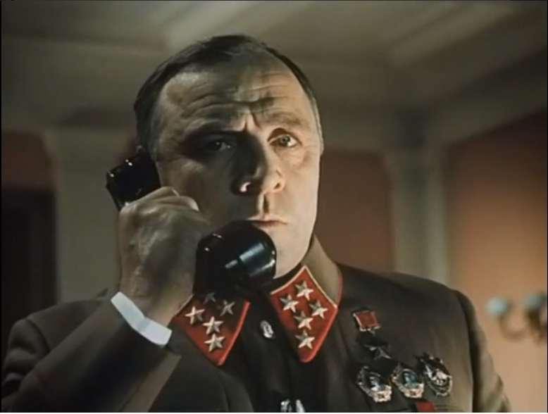 Жуков звонит Сталину в первый раз