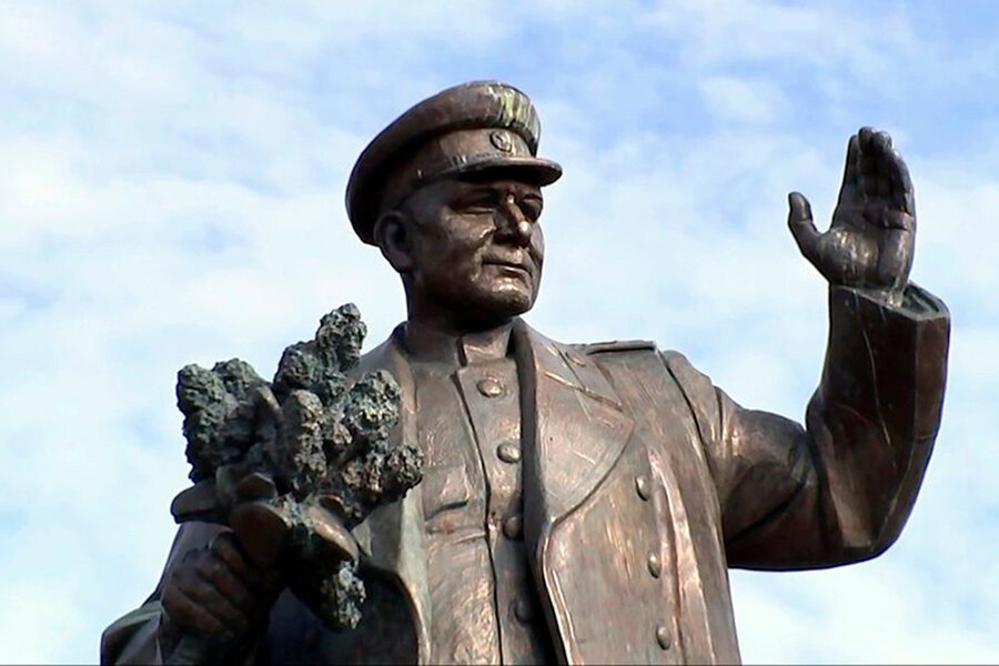 Памятник маршалу Ивану Коневу 