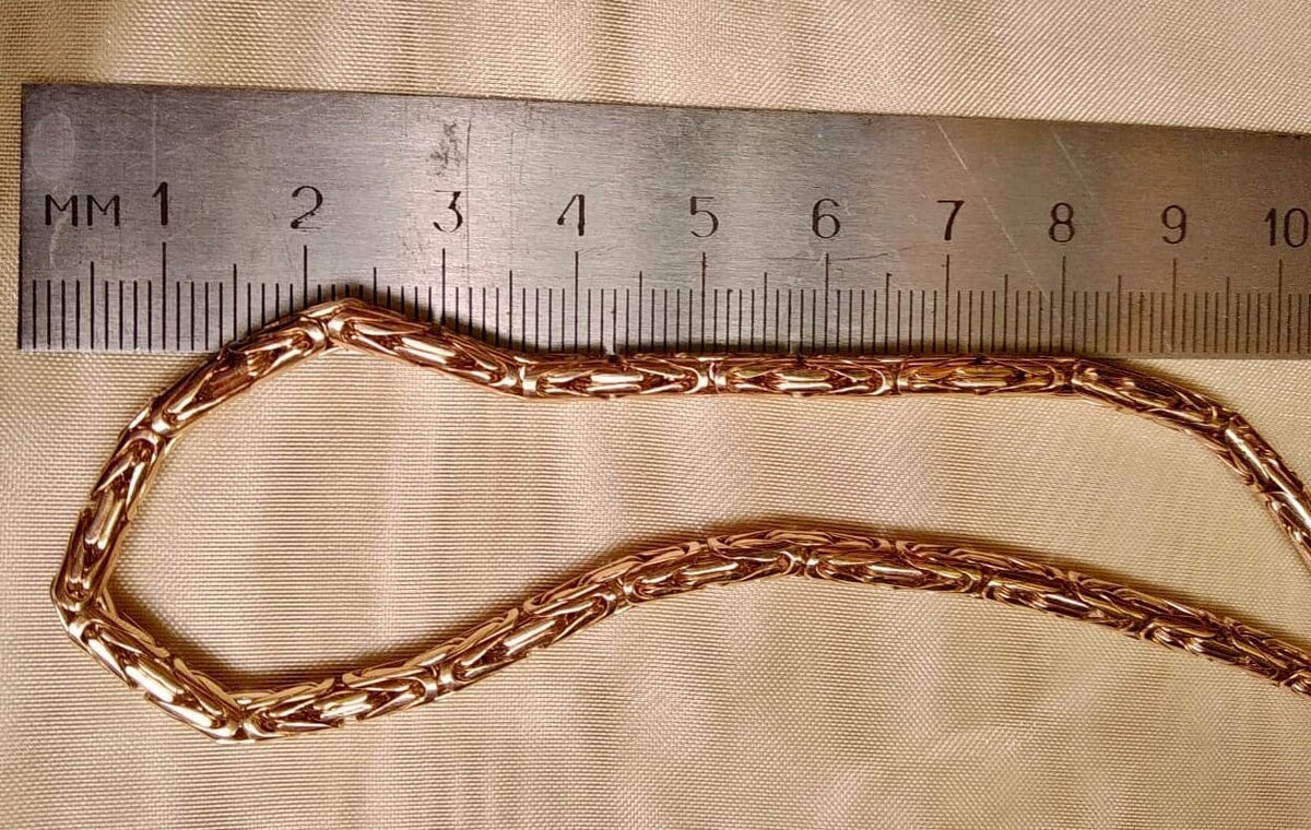 Золотая цепочка плетение "Лисий хвост" производство ювелирная мастерская "Нефритовая сова"