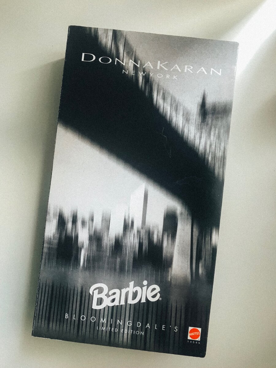 Коробка Барби Дона Каран