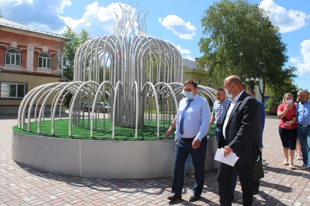 Бажов полевской. Дендрарий Полевской. Парк Полевской фонтан. Парк Дендрарий Полевской