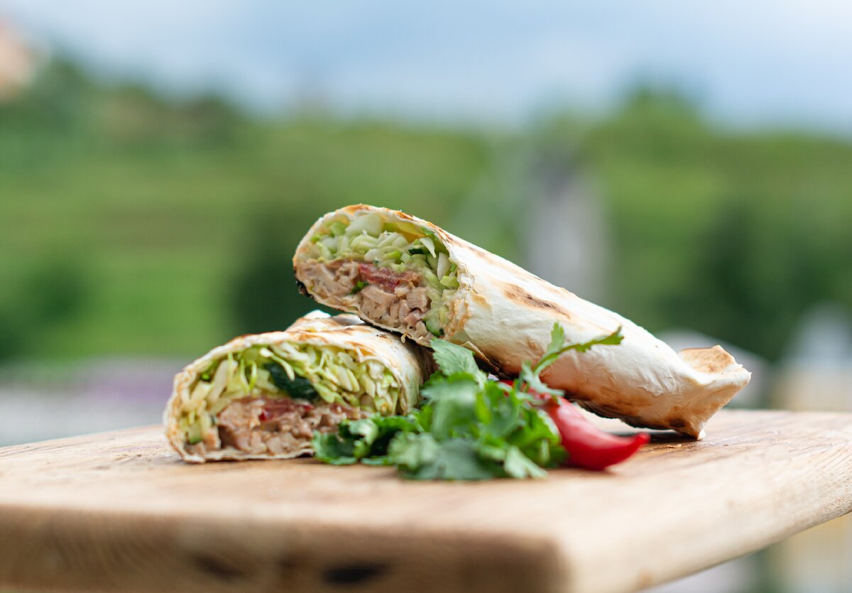 Домашняя шаурма на углях