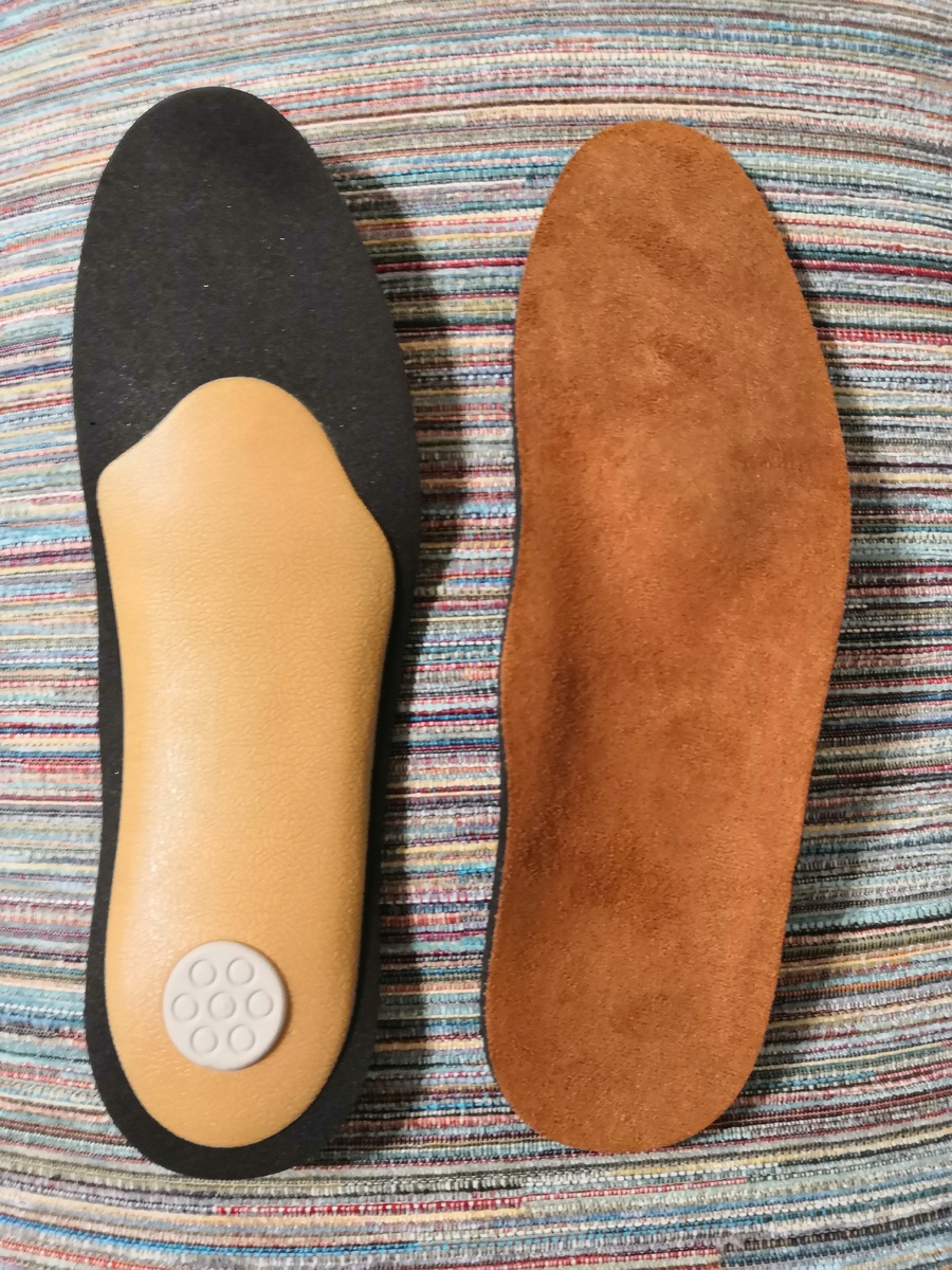 Плюс имеется мягкий подпятник. При ходьбе совсем не ощущается. Фото автора блога