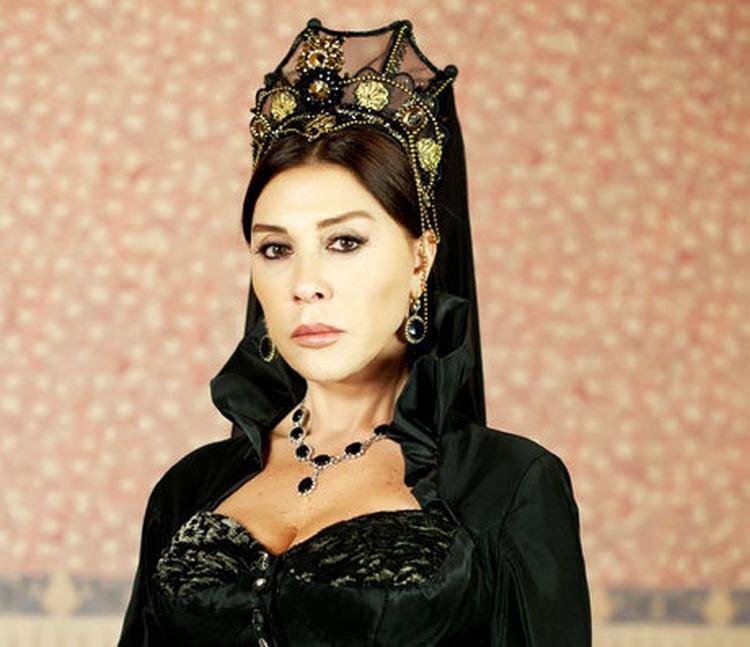 Кадр из сериала "Великолепный век"