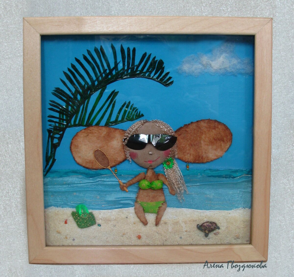 Мои объемные картины для детской "Чебурашки на пляже" (было сделано, когда у меня не было полимерной глины, которая может заменить многие материалы).