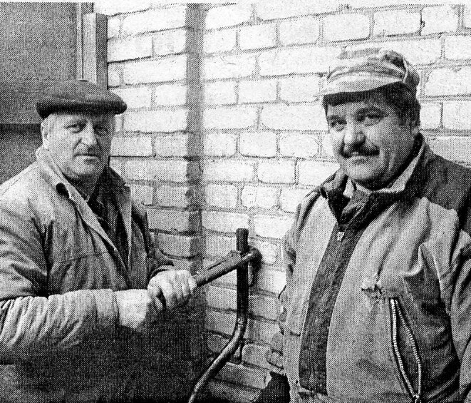 2011 год, фото из газеты "Авангард", Беляев Виктор и Медведев Сергей Михайлович