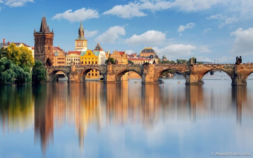 Карлов мост. Фото — Алексей Осокин