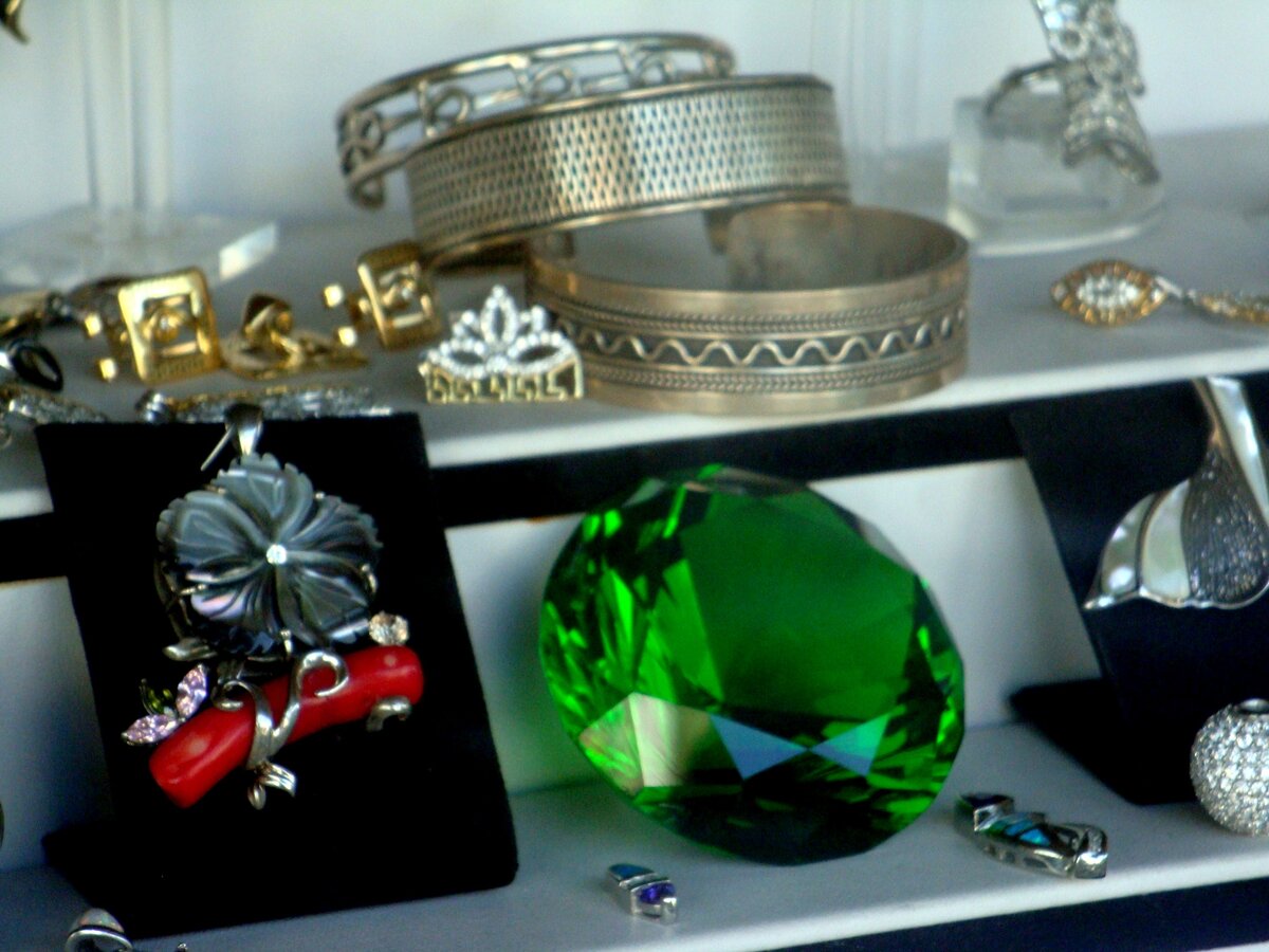 Различные сувениры