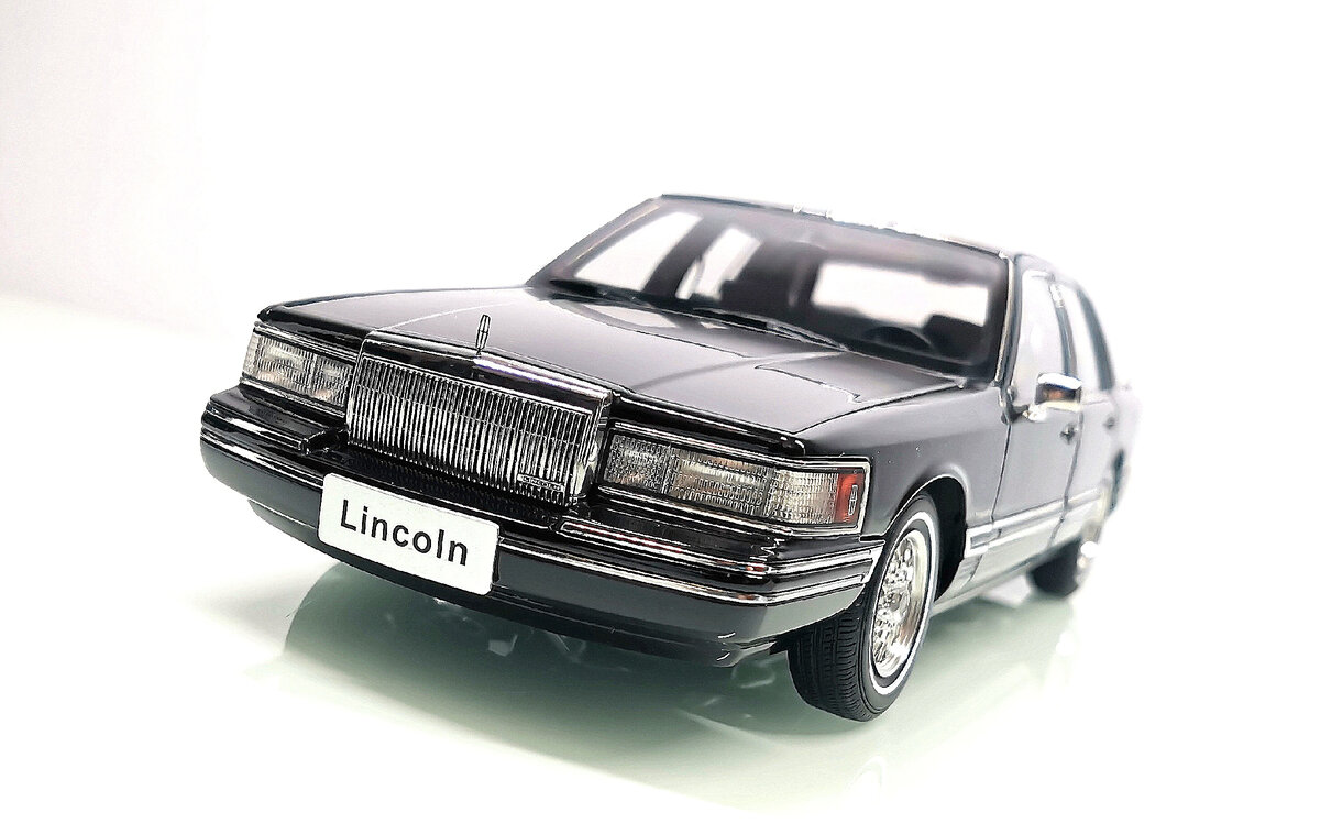 Lincoln Town Car FN36 1991 | Мир 1:18. Масштабные модели авто | Дзен