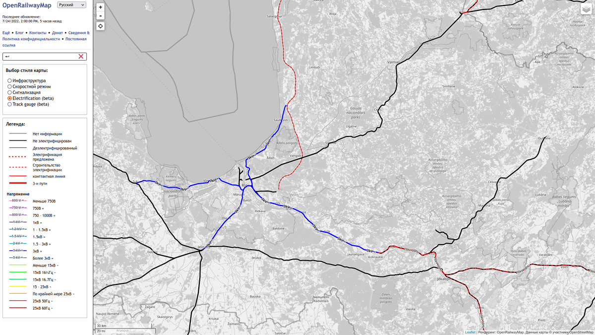 Карта существующей и "перспективной в отдалённом периоде времени" электрификации линий в окрестностях Риги. Синим постоянное напряжение 3 кВ, красным пунктиром переменное напряжение 25 кВ 50 Гц