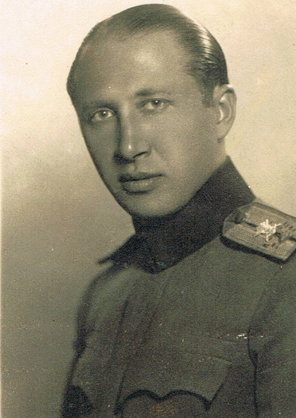 Душко Попов. Источник: inserbia.info