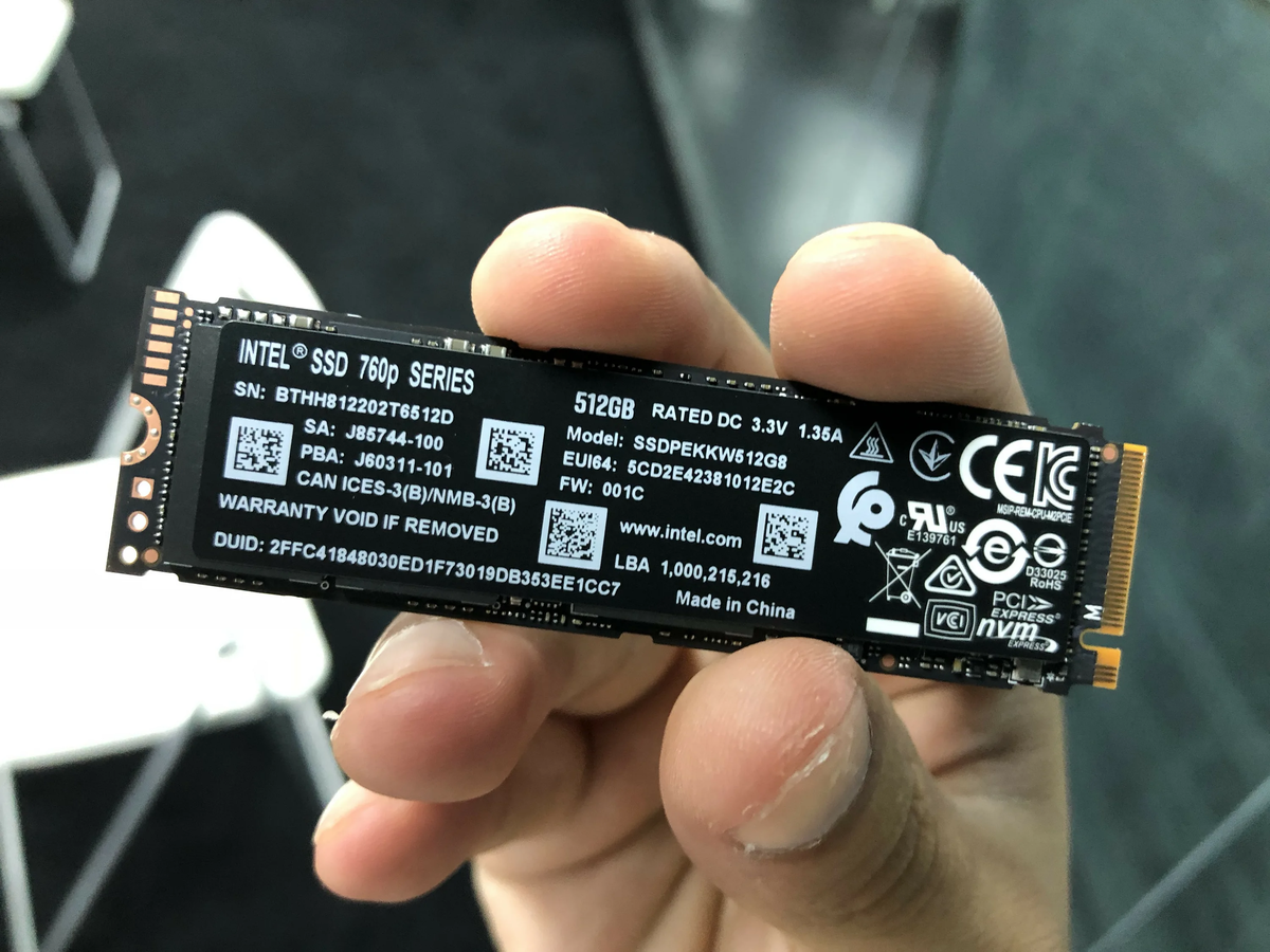 Nvme 1.2. Твердотельный накопитель SSD M.2 2280. SSD m2 NVME. SSD m2 2280 SATA. Форм-фактор SSD накопителя m.2.