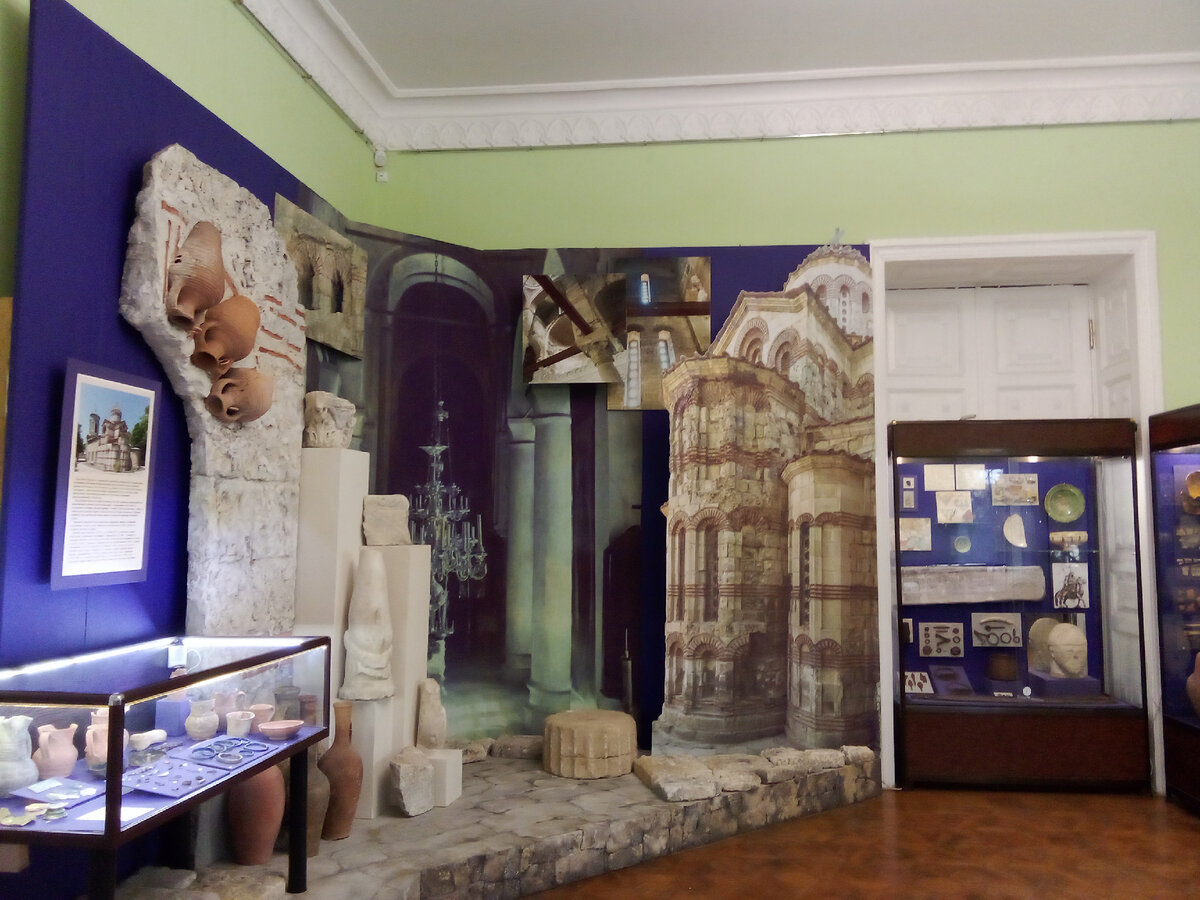 Керченский музей древностей. Фото автора. 
