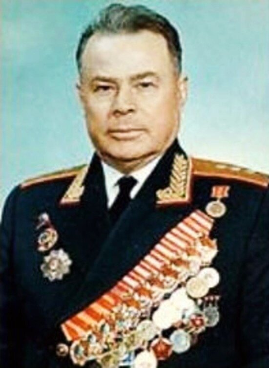 Генерал-полковник Зырянов Павел Иванович.