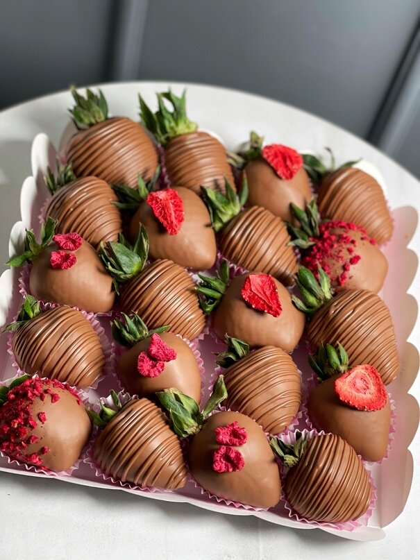 Вкусные коробки клубника в шоколаде. Срок годности клубники в шоколаде. ). Срок годности клубники в шоколаде. Срок годности клубники в шоколаде.